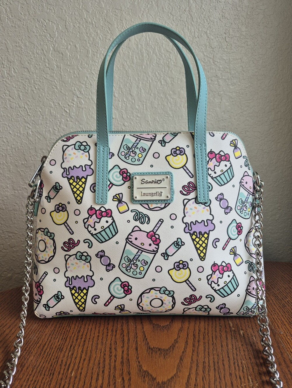 Loungefly Hello Kitty Shoulder/Crossbody Purse - Picture 2 of 9
